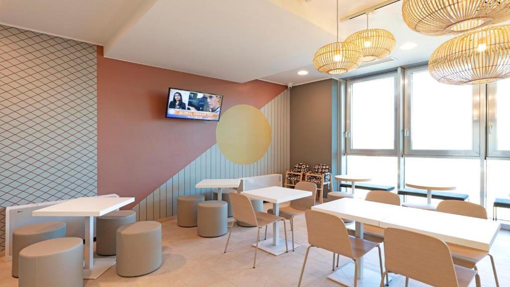 B&B Hotel Roma Fiumicino Aeroporto Fiera 2 Ngoại thất bức ảnh