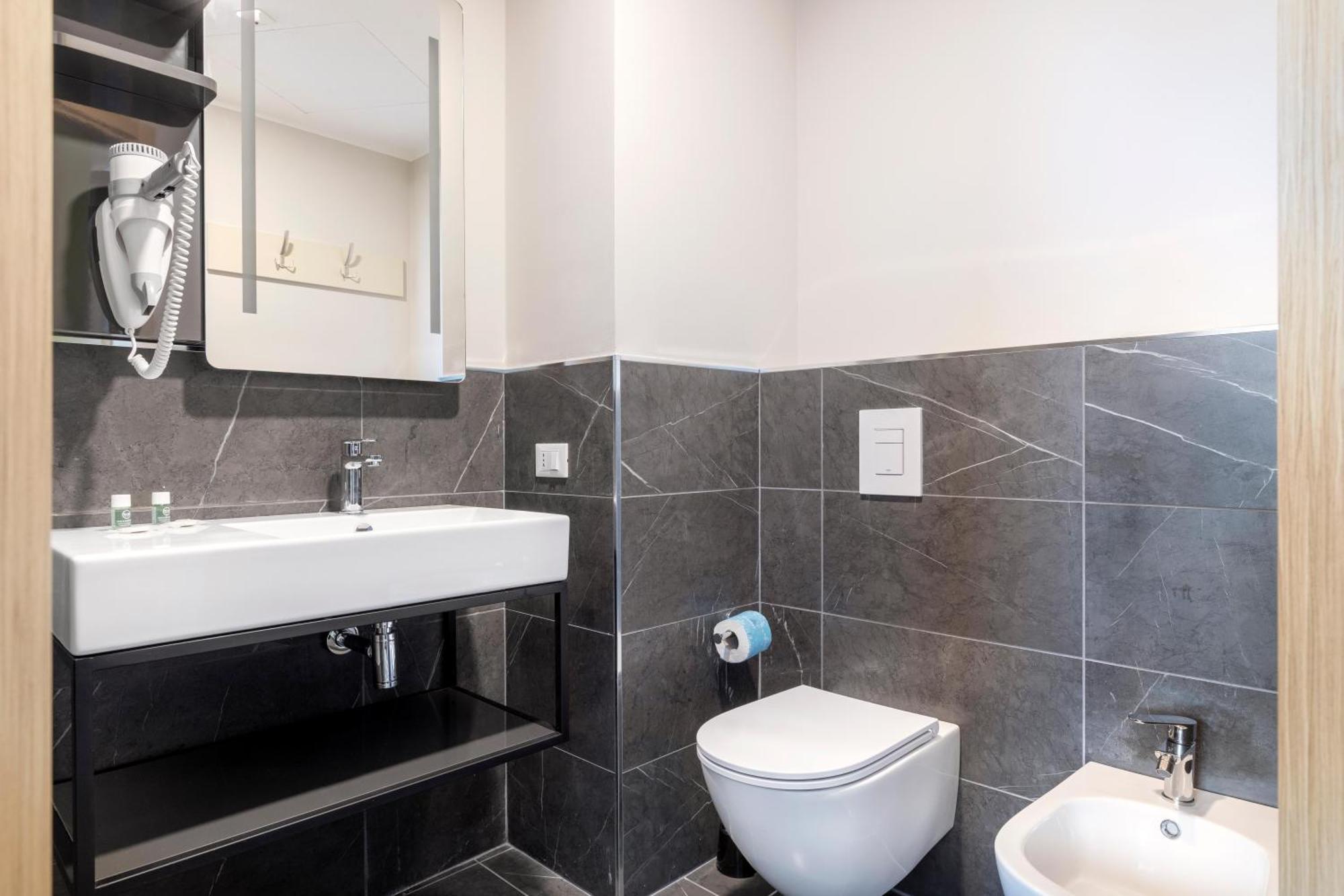 B&B Hotel Roma Fiumicino Aeroporto Fiera 2 Ngoại thất bức ảnh