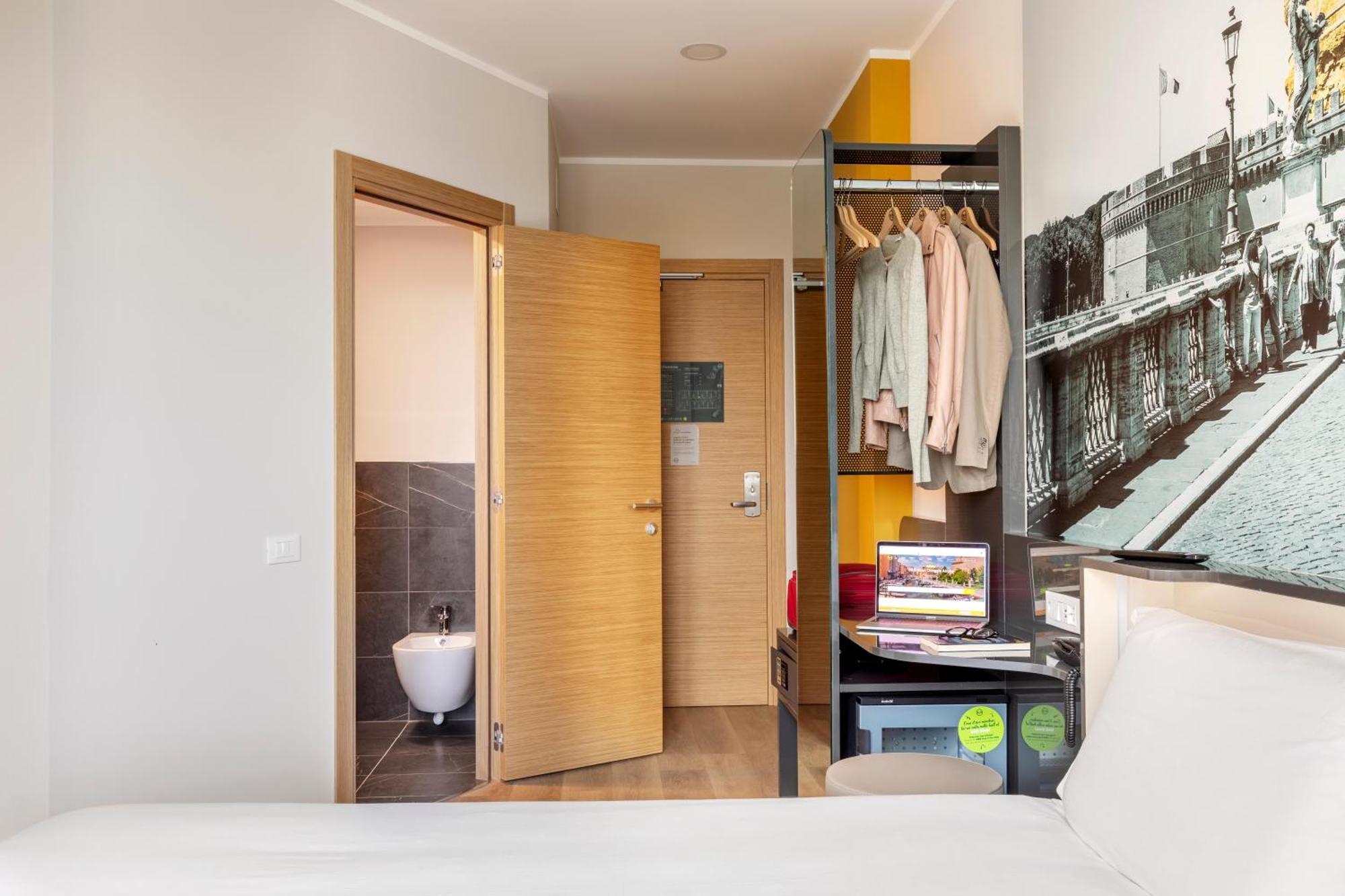 B&B Hotel Roma Fiumicino Aeroporto Fiera 2 Ngoại thất bức ảnh
